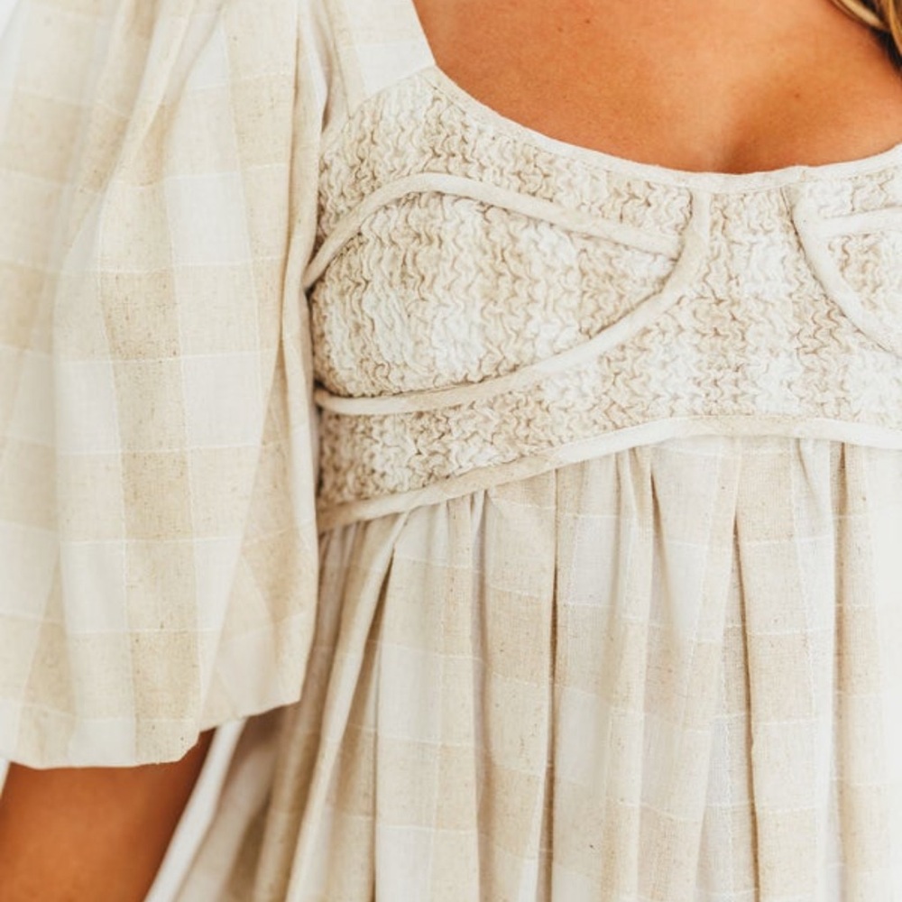 Harlow Maxi Dress in Natural Plaid - Bump
Friendly - Picture 8 of 11